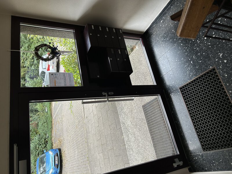 Schöne Eigentumswohnung zur Kapitalanlage - Eingangsbereich