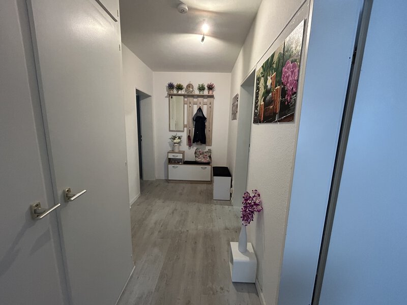 Schöne Eigentumswohnung zur Kapitalanlage - Flur